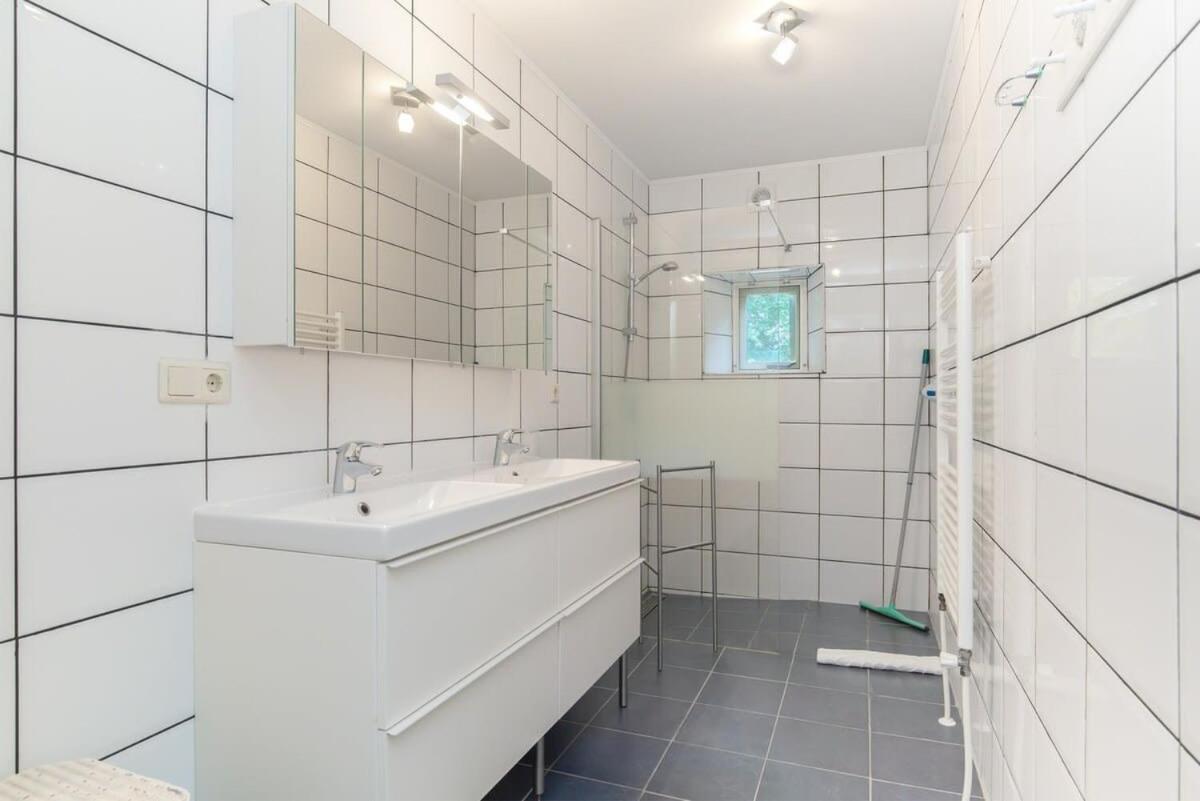 Hello Zeeland - Vakantiehuis Het Blauwe Hof Koudekerke Exteriör bild